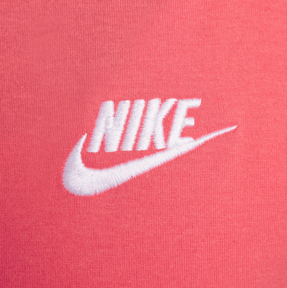 Nike Sportswear Club Essentials shirt dames aster pink