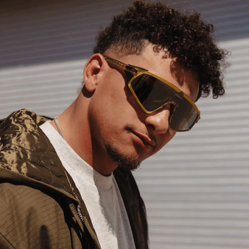 Oakley Latch Panel zonnebril gold grass