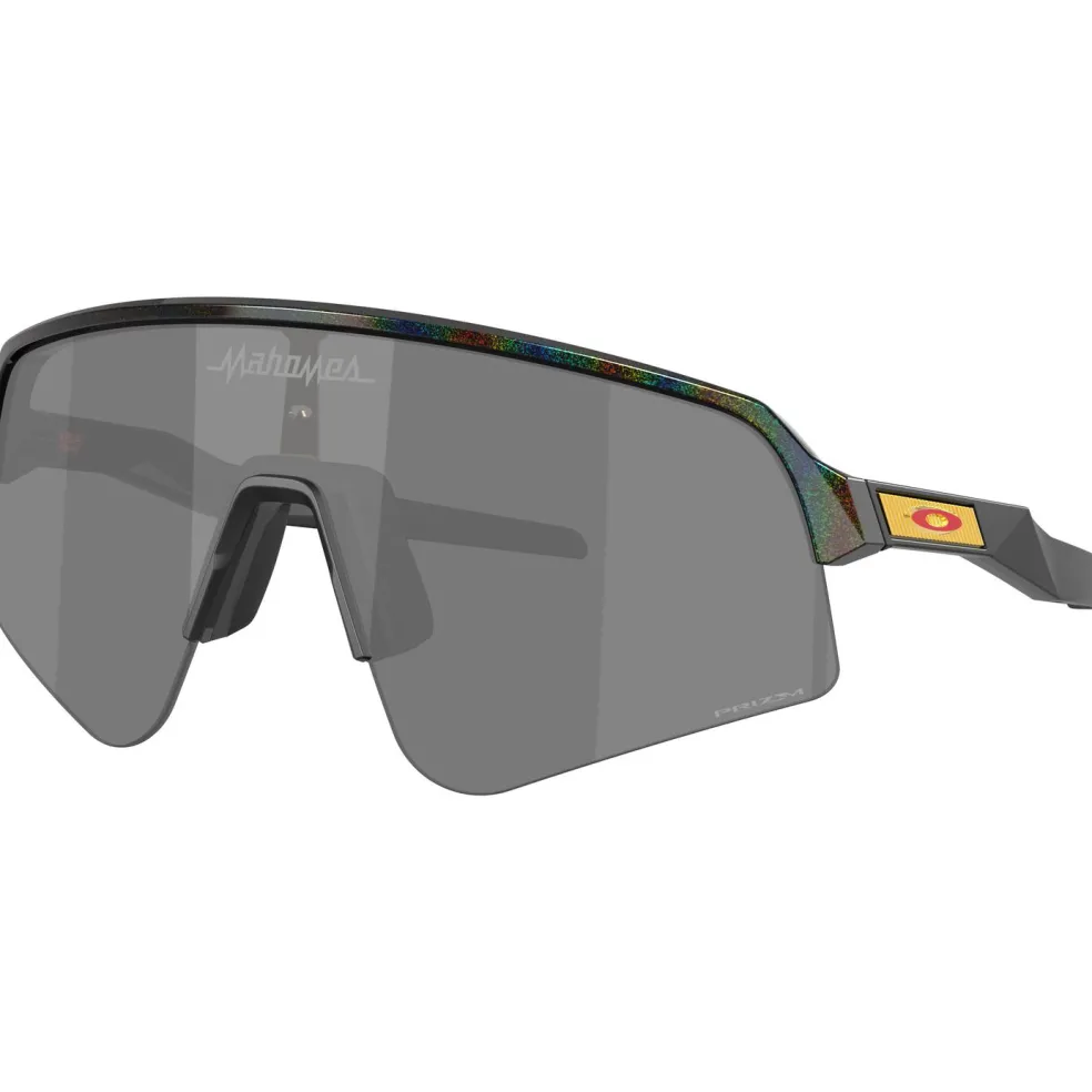 Oakley Sutro Lite Sweep Patrick Mahomes II Collection zonnebril prizm black dark galaxy