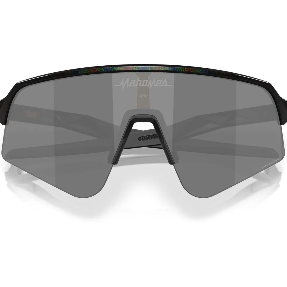 Oakley Sutro Lite Sweep Patrick Mahomes II Collection zonnebril prizm black dark galaxy