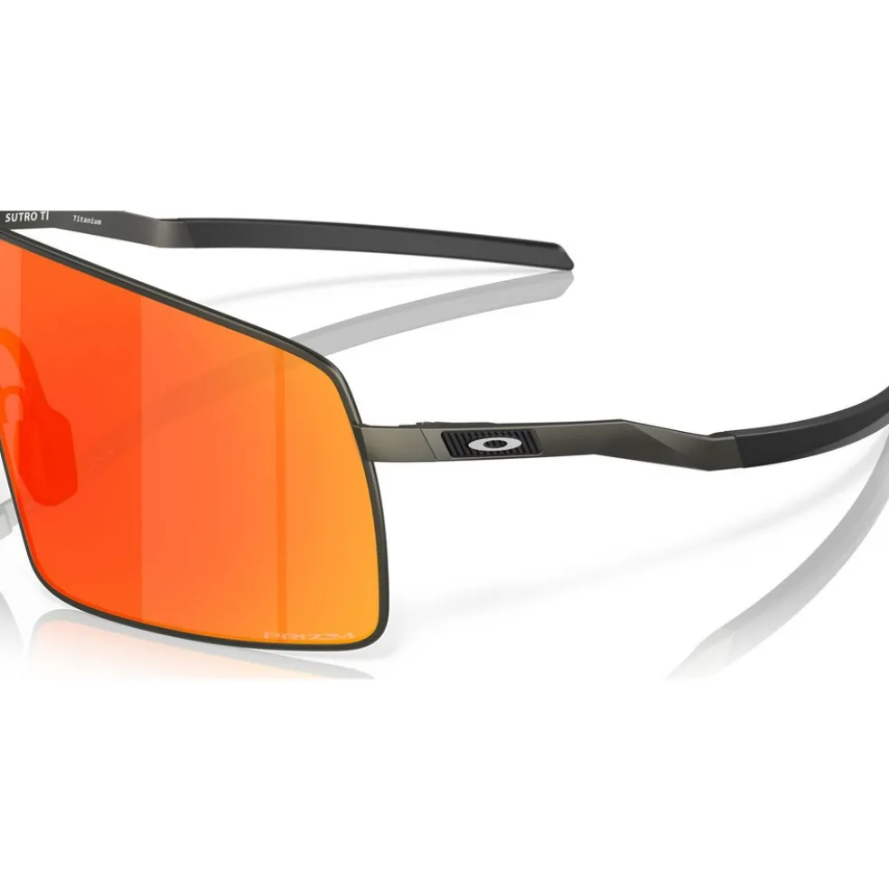Oakley Sutro Ti zonnebril prizm ruby satin carbon