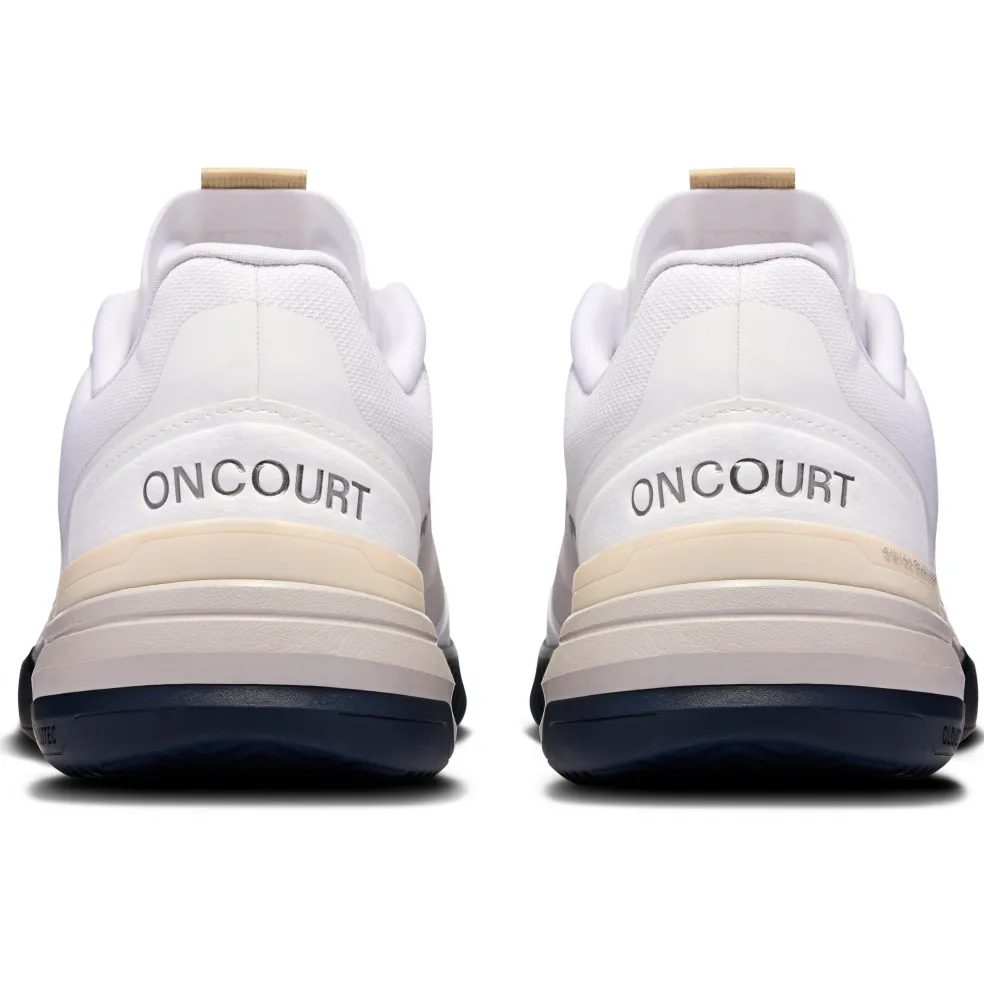 On THE ROGER Advantage Pro Clay tennisschoenen dames white cream