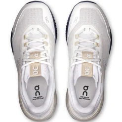 On THE ROGER Advantage Pro Clay tennisschoenen dames white cream