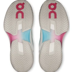 On THE ROGER Pro Fire Clay tennisschoenen dames arctic pink