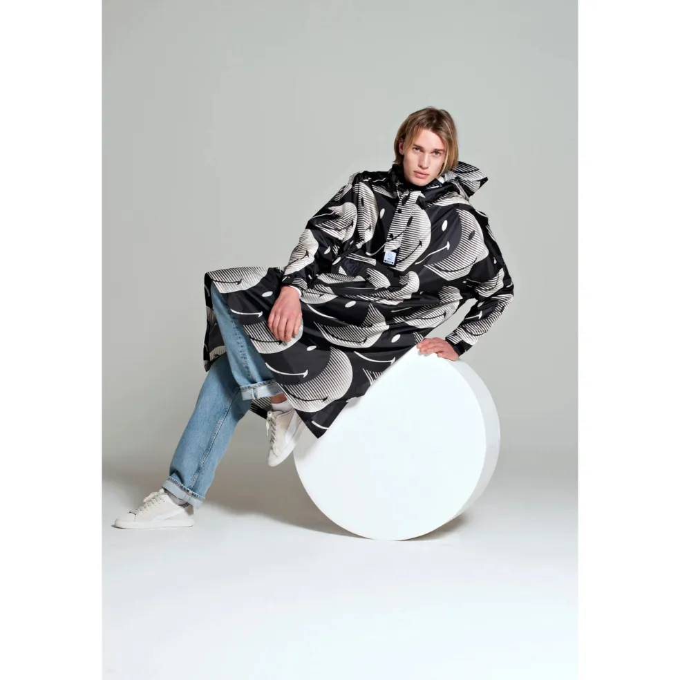 Rainkiss Half moon X Smiley regenponcho multicolour