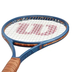 Wilson Blade 98 V9 tennisracket 2024